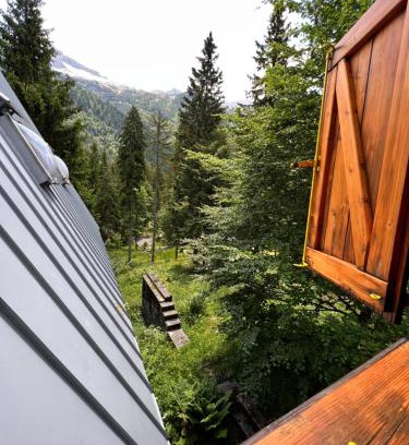 Sella Nevea Ski Chalet | ~Chalet Rifugio tra i boschi~