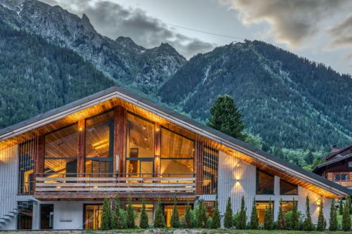Chamonix-Mont-Blanc Ski Chalet | Chalet Rytola, modern & central chalet in Chamonix