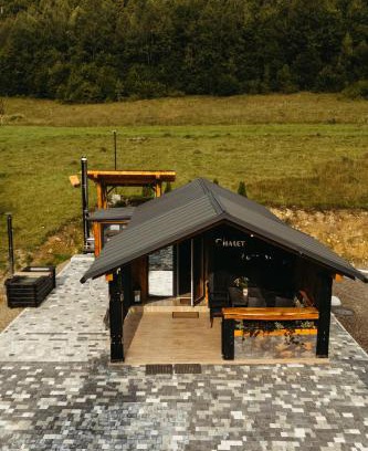 Plavya Ski Chalet | Chalet Tukhlya