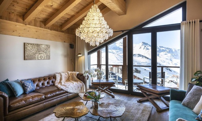 Val-Thorens Ski Chalet | Chalet, wifi, 50m from ski slopes, sauna, terrace, balcony, fireplace or stove, tv, ski locker