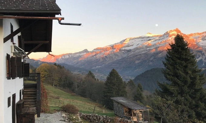 Vers L'Eglise Ski Chalet | CHALET WITH A CINEMATOGRAPHIC VIEW