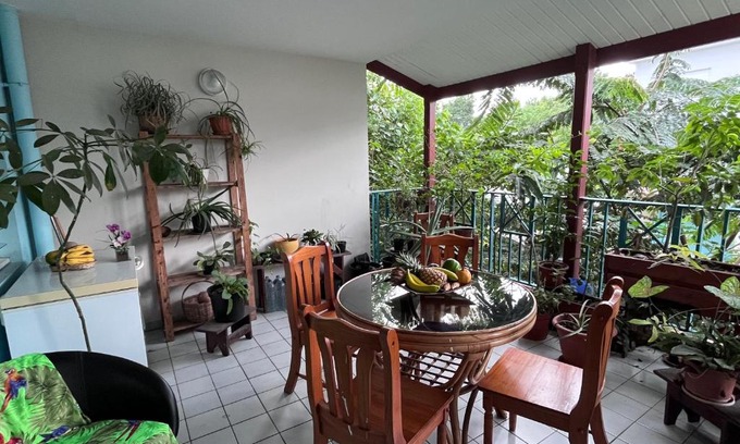 Les Abymes House | Chambre Chez l'habitant à 5mn de l'aéroport