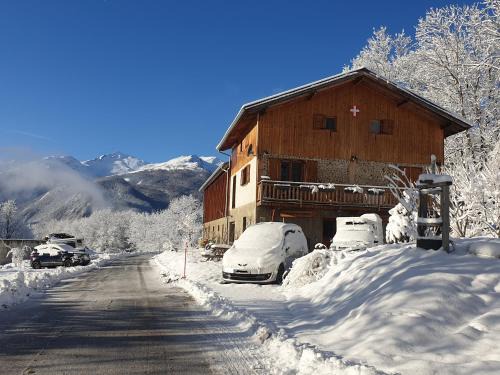 Saint-Michel-de-Maurienne House | Chambre d'hôtes à la Chèvrerie de Saint Michel