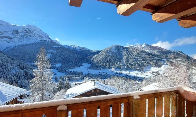 Ormont-Dessus Bed & Breakfast | Chambre d'hôtes L'ours Bleu