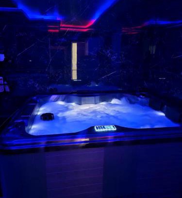 Mantes-la-Jolie Hotel | Chambre spa privatif