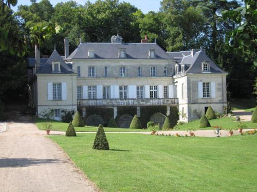 Thure Bed & Breakfast | Chambres d'Hôtes Le Château de la Plante