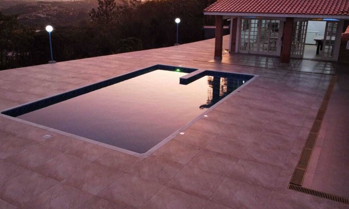 Mairinque House | Chancara with beautiful view, in gated community prox. to Shopping Catarina.