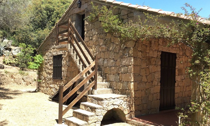 Vetricella House | Character house in dry stones