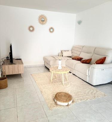 Komo-Mondah Apartment | Charmant appartement Avorbam près de Bâti plus