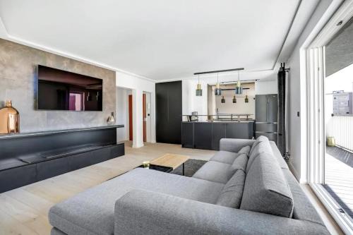 Faubourg Saint-Germain Apartment | Charmant Appartement vue Tour Eiffel