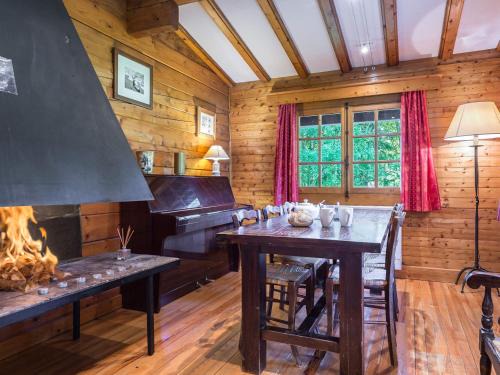 Megeve Ski Chalet | Charmant chalet 2 chambres à Megève Mont d'Arbois, terrasse et jardin, proche des pistes - FR-1-453-255
