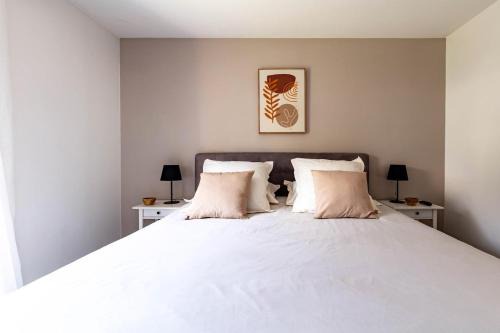 Bleuets - Bordieres - Pinsons Apartment | Charmant refuge avec jardin, à 6 minutes à pied du métro Créteil L Échat-Lovely retreat with garden, located a 6-minute walk from Créteil L Échat metro station