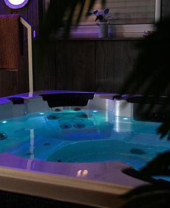 Thesee House | Charme & Sens Avec Jacuzzi intérieur