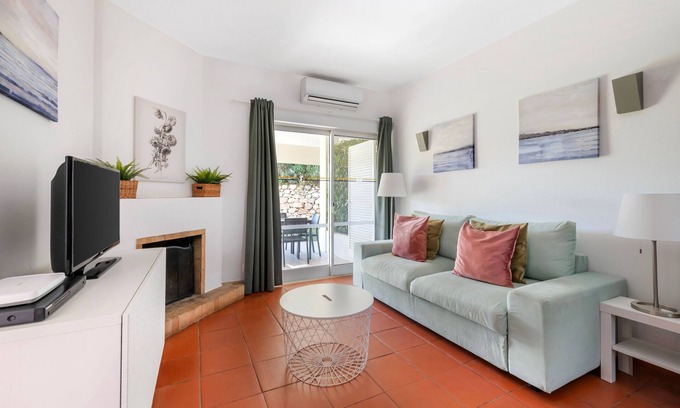 Quinta do Lago House | Charming 1-Bed Villa | Quinta do Lago | Sleeps 4