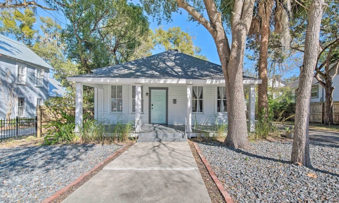 Historic District Cottage | Charming 100-year-old Home < 1 Mi to Downtown