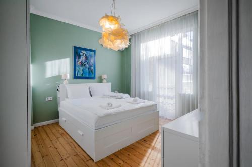 Sofia City Center Apartment | Charming 1BD Apartment Next to Women's Market by Flat Mаnager