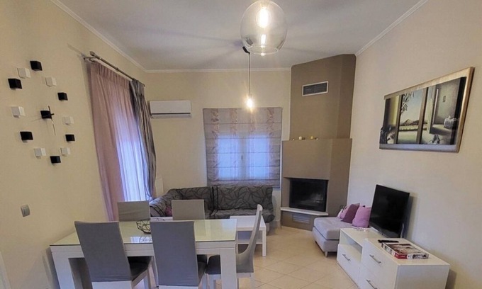 Spata-Artemida House | Charming 2-bedroom house with WiFi, AC in enjoyable Artemida -Athens