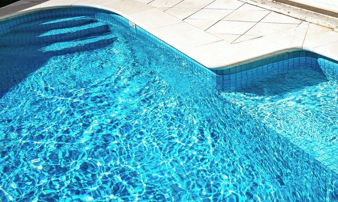 Victor Harbor House | Charming 2-Bedroom Holiday Retreat with Pool