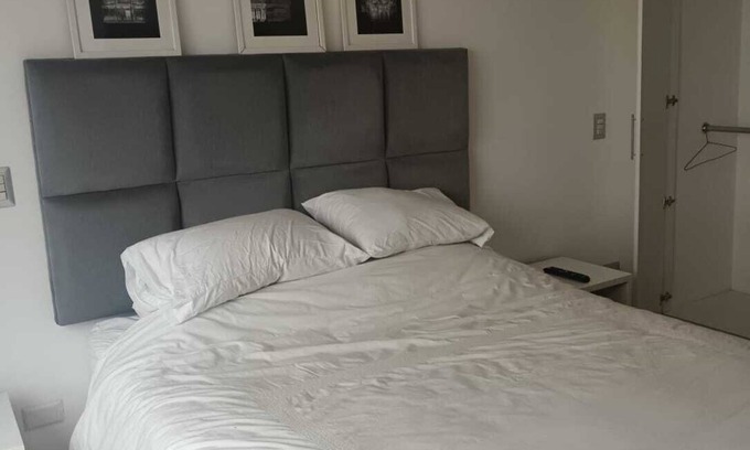Miraflores Apartment | Charming 2-bedroom apartment in amazing Miraflores with WiFi, AC