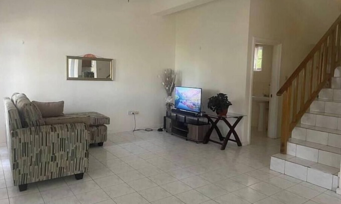 Bonne Terre House | Charming 2-bedroom house in fabulous Rodney Bay, view of the Rodney Bay Marina