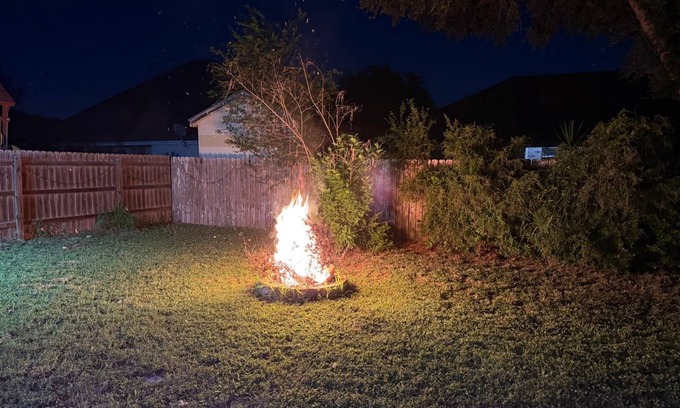 Alamo House | Charming 2 bedroom house conveniently located in a quiet subdivision.