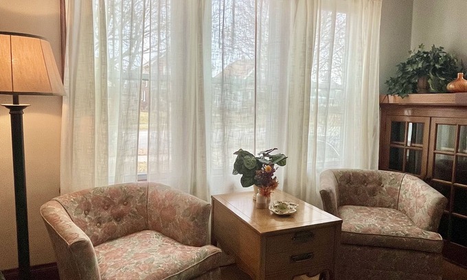 Cudahy House | Charming 2-bedroom in Cudahy - Perfect for Families, Groups, or Extended Stays