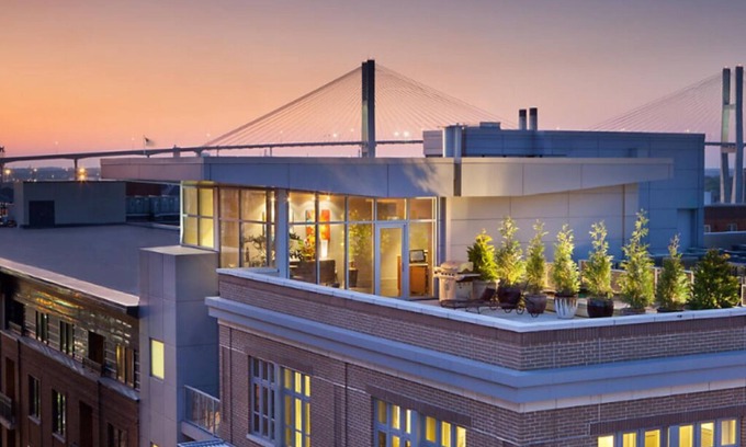 Historic District - North Resort | Charming 2-bedroom resort Located at Studio Ellis Square Savannah Georgia