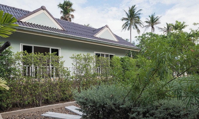 Sam Roi Yot Bed & Breakfast | Charming 2-bedroom bed & breakfast in Sam Roi Yot with AC