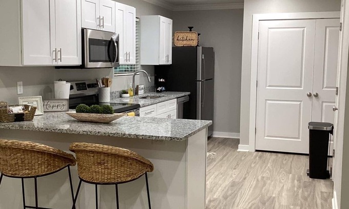 Sheridan House | Charming 3-bedroom house with WiFi in downtown Sheridan