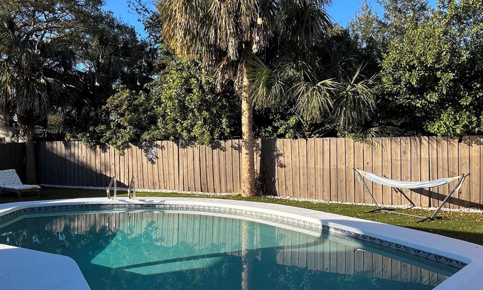Sun Bay South House | Charming 3-bedroom house with pool in south Tampa