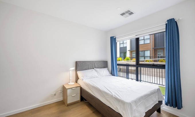 Bruce House | Charming 3-bedroom townhome with AC, WiFi in tranquil Bruce, close to pink lake