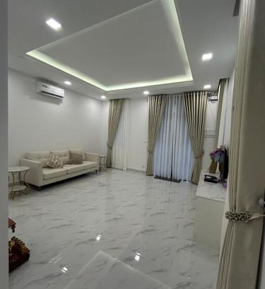 Sangkat Bak Khaeng House | Charming 4-bedroom townhome in vibrant Phnom Penh!