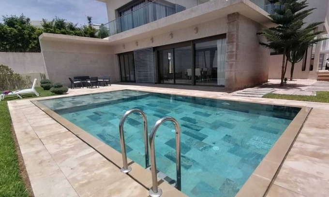 Agadir House | Charming 4-bedroom villa with AC and WiFi in fabulous Taghazout