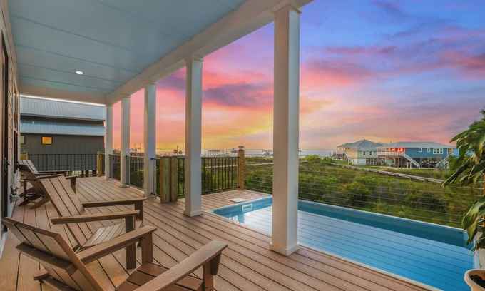 Fort Morgan House | Charming 4BD/4.5BA Beach House. Private Pool! Boardwalk to Bay! Steps to Beach!