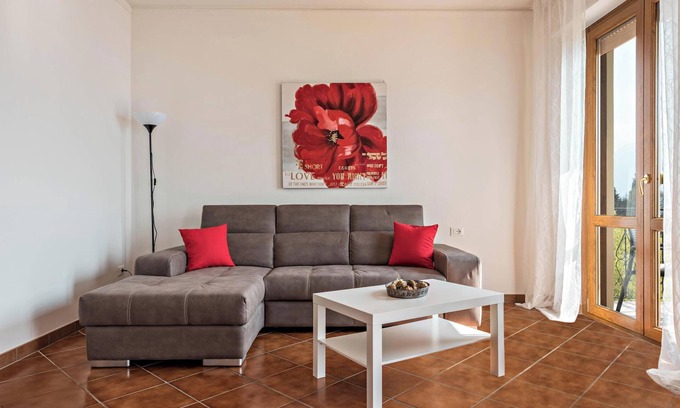 Tremosine Apartment | Charming Apartment "Bel Soggiorno 1" with Lake View, Mountain View, Wi-Fi & Balcony