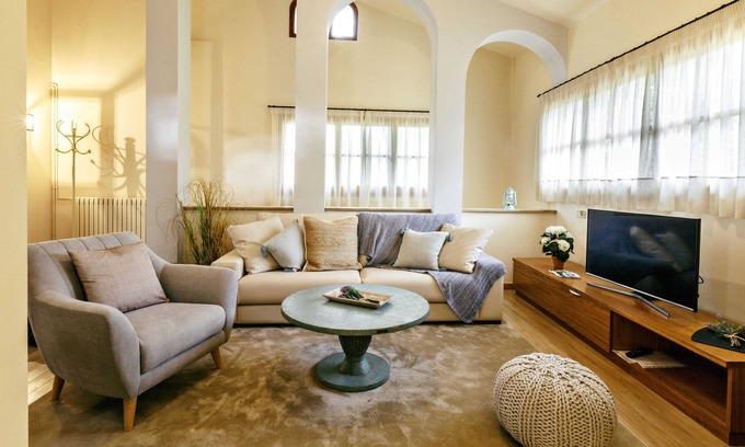 Pont de Molins Apartment | Charming apartment among nature