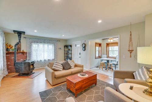 Canandaigua House | Charming Canandaigua Lake House with Deck and Views!