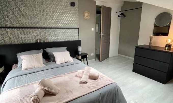 Montauban Apartment | Charming, cosy T3 in the heart of the historic center