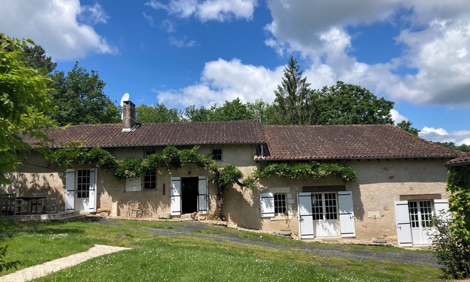 Saint-Leon-sur-l'Isle Villa | Charming property in Périgord (Dordogne)