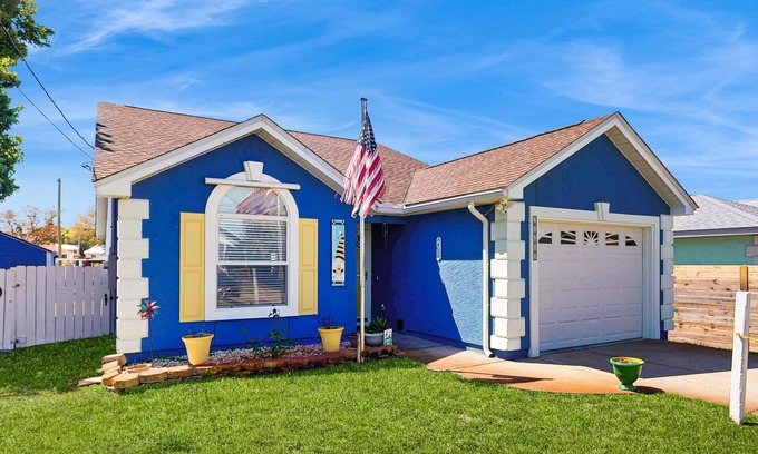 Riviera Beach House | Charming home near beaches with a washer/dryer, AC, & outdoor entertaining