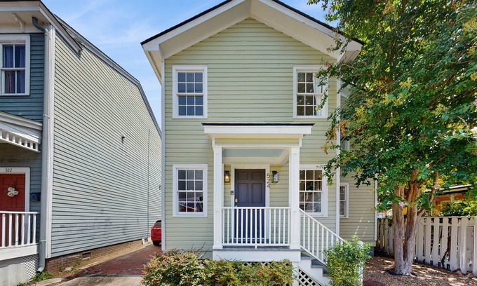 Beach Institute Apartment | Charming home with shared patio, backyard dining & cozy reading nook