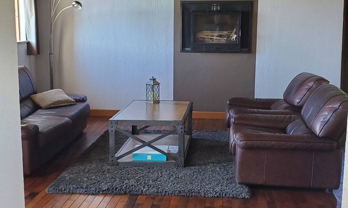Chirassimont House | Charming house 135m2 av fenced. quiet and dog friendly place