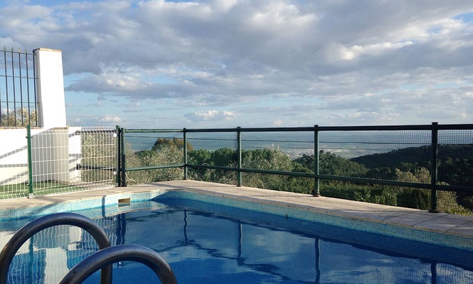 Cordoba House | CHARMING HOUSE AND POOL ONLY 7KM CORDOBA