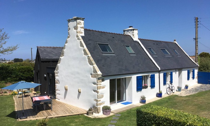 Plouguerneau House | Charming house renovated all comfort, large enclosed garden at 100m classified *