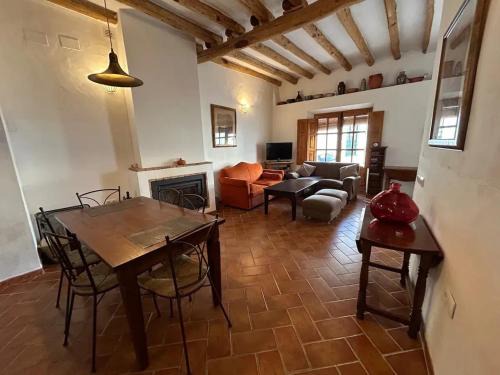 Alajar House | Charming house with mountain views in Alájar