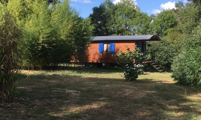 Peyrat-la-Noniere House | Charming Neapolitan caravan Peyrat La Nonière on estate with Château pond