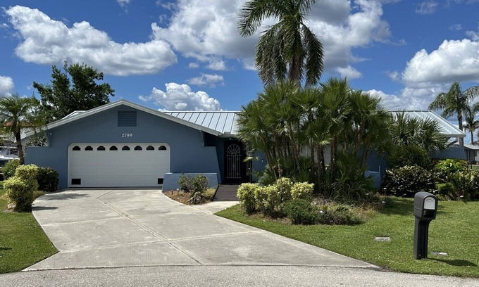 Punta Gorda House | Charming Punta Gorda Isles Home with Heated Pool