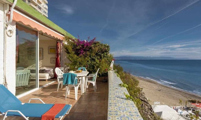 Torremolinos Apartment | Charming Sea Front Bungalow