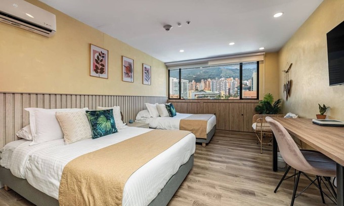 La Aguacatala Apartment | ✨Charming Studio✨2🛏 ✨STUNNING MOUNTAIN VIEW✨