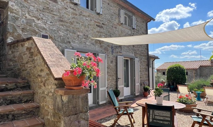 Camucia House | Charming Tuscan Retreat: Borgo La Fonte